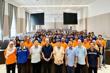 创新突破 务实担当 | 合乐HL8集团控股（马）有限公司2025年半年度总结暨战略展望大会圆满召开