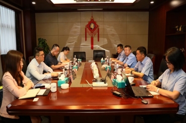 中国进出口银行浙江省分行行长彭豪一行莅临合乐HL8集团纸业开展银企高层会谈活动